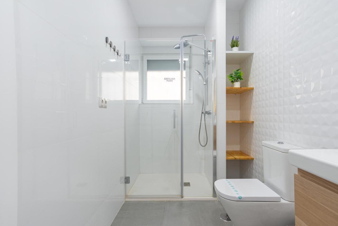 Alferez III By Ele Apartments Malaga Exterior photo